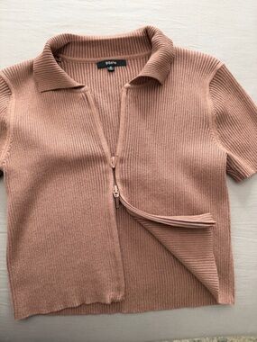 Blashe Ribbed Polo Dual Zip Top in Dusty Rose